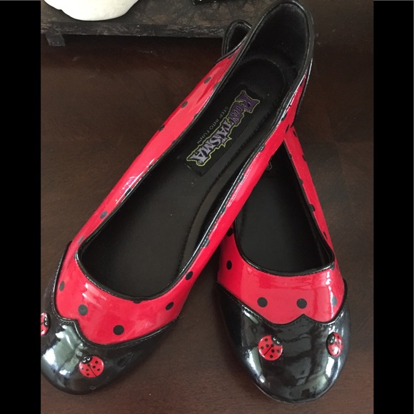 SEXY LADYBUG DRESS COSTUME W/Wings & Shoes SZ S/M - Picture 5 of 7